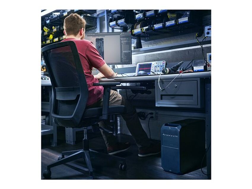 HP Workstation Z4 G5 - tower Xeon W W3-2425 3 GHz - 32 GB